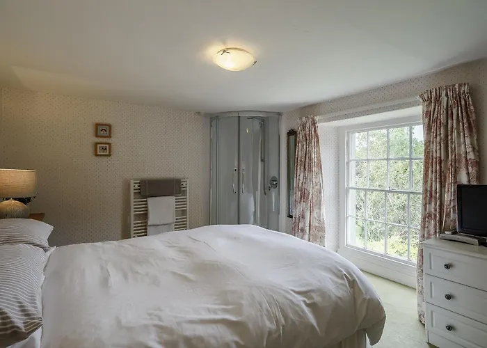 펜션 Holly House 풀리 브리지