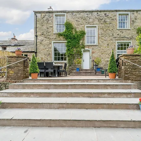 Holiday home Holly House
