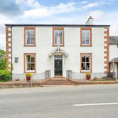 Holly House Holiday home Pooley Bridge