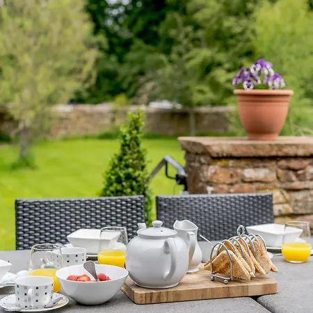 度假居 Holly House